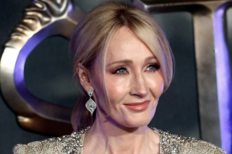 J. K. Rowling és 150 más híresség állt ki a vélemény szabadsága mellett   