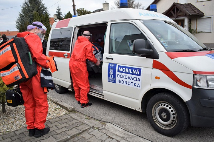 Somorja: kezdődhet a házhoz érkező oltás 