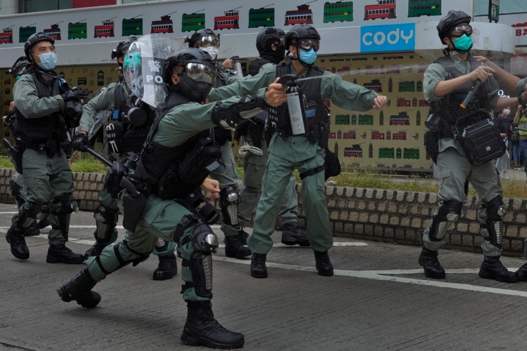 Himnusztörvény miatt tüntettek Hongkongban 