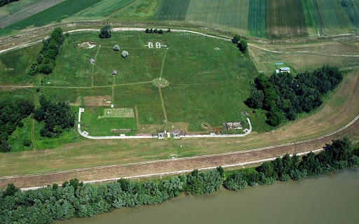 Római kori kikötőt kerestek az archeológusok a rendőrökkel karöltve Izsán	