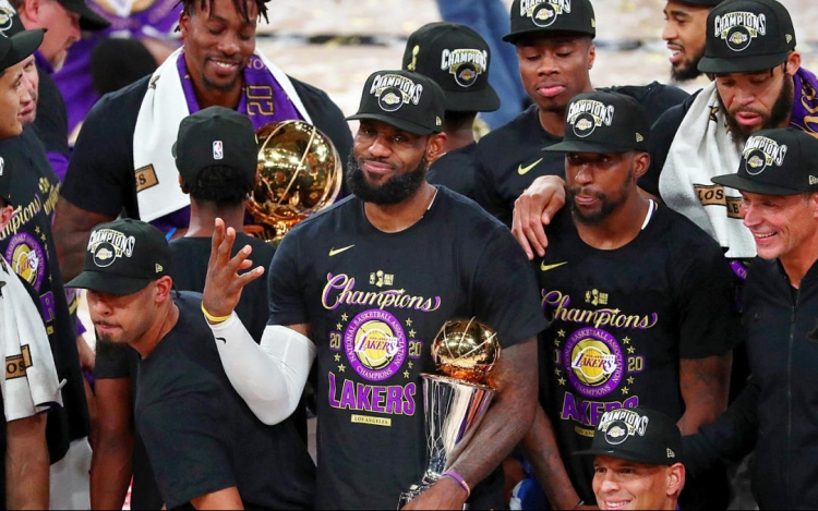 Bajnok a Los Angeles Lakers, LeBron a halhatatlanság küszöbén